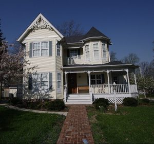 I dreamed of a Victorian house...